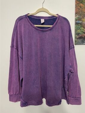 Women Livi Washed Purple Oversized Crewneck Sweatshirt size 26/28 pre-owned